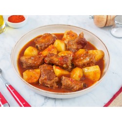 Patatas guisadas con costillas